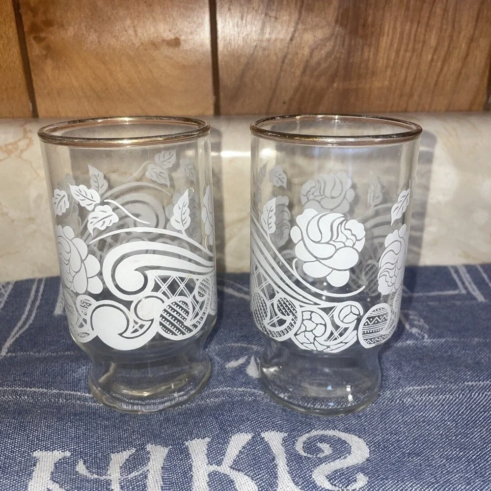 Set‎ Of 2 Libbey Paisley Juice Glasses 4.25